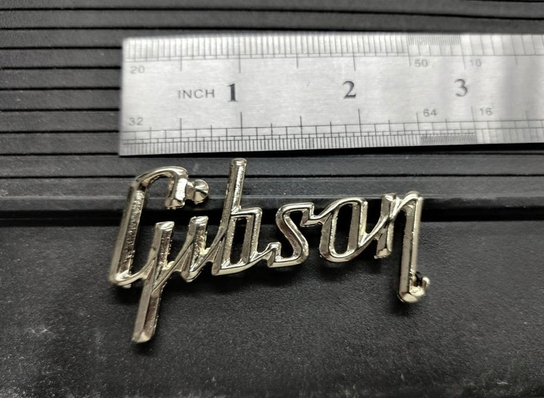 Gibson Flying V 58' 3D raised letters headstock real SILVER bath logo badge Metallic image 4