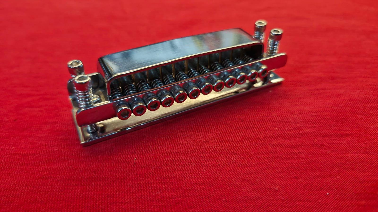 Rickenbacker tailpiece - Etsy 日本