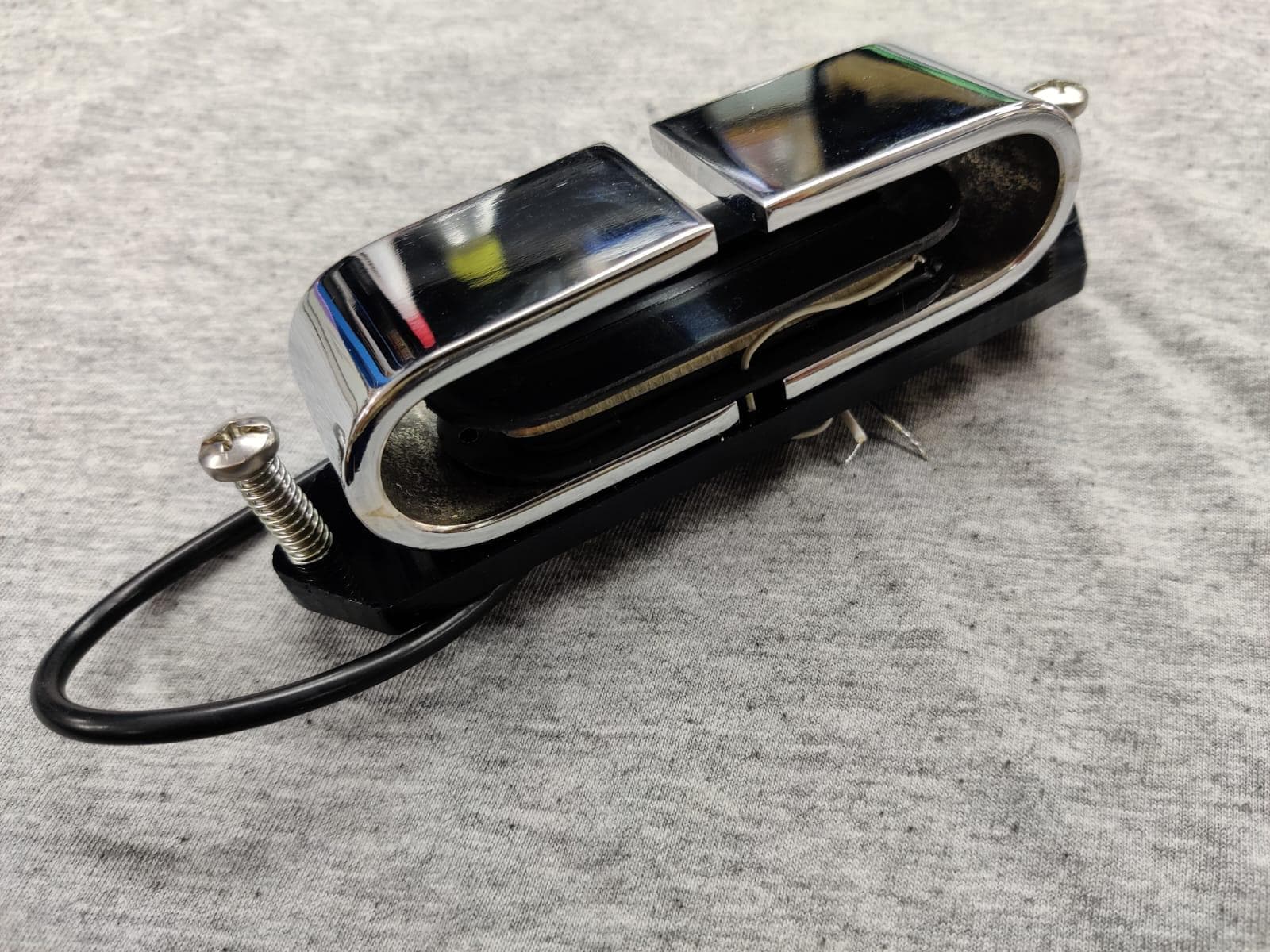 ホースシューブリッジピックアップ Rickenbacker 4001-4001s-4003