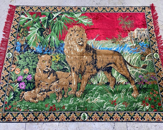 very rare lion patterned tapestry, wall tapestry, lion wall tapestry, rare wall tapestry,turkish tapestry,