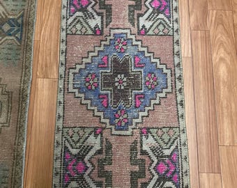 10 Handmade Vintage Kilim Pillow Covers – 100% Wool, Natural Dyes – Boho Tribal Decor