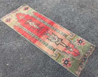 Area Rug,Vintage Rug,Hand Made Rug,Turkish Rug,Pretty Entry Way Rug,Home Decor Rug,Anatolian Rug,Oriental Rug,Floor Rug,Boho Rug,Oushak Rug