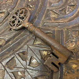 Ottoman period rare key,vintage old key,Rustic Decorative Antiq Key,gothic metal key, antique key rare key,Home Decor Primitive Key,