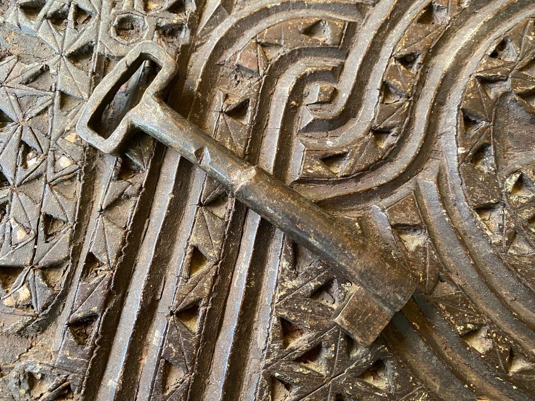 Medeval Key Handle Authentic Antique T-handle Skeleton Key - 12cm Large Forged Iron Gate ...