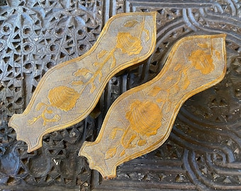 Vintage Hand-Carved Ottoman Style Wooden Bath Clogs - Antique Turkish Nalın Hamam Shoes - Hand-Engraved Floral Geometric Wood Art