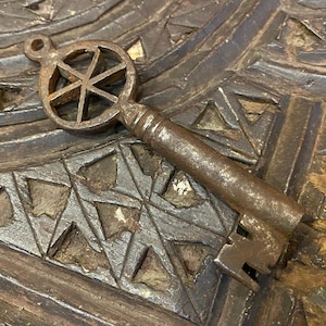 Ottoman period rare key,vintage old key,Rustic Decorative Antiq Key,gothic metal key, antique key rare key,Home Decor Primitive Key,