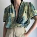 see more listings in the Blouses et chemises section