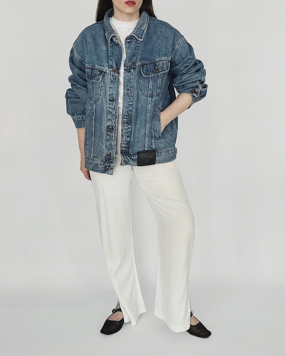 Jaqueta jeans vintage Valentino Garavani dos anos 90 Trucker jeans azul  desbotado