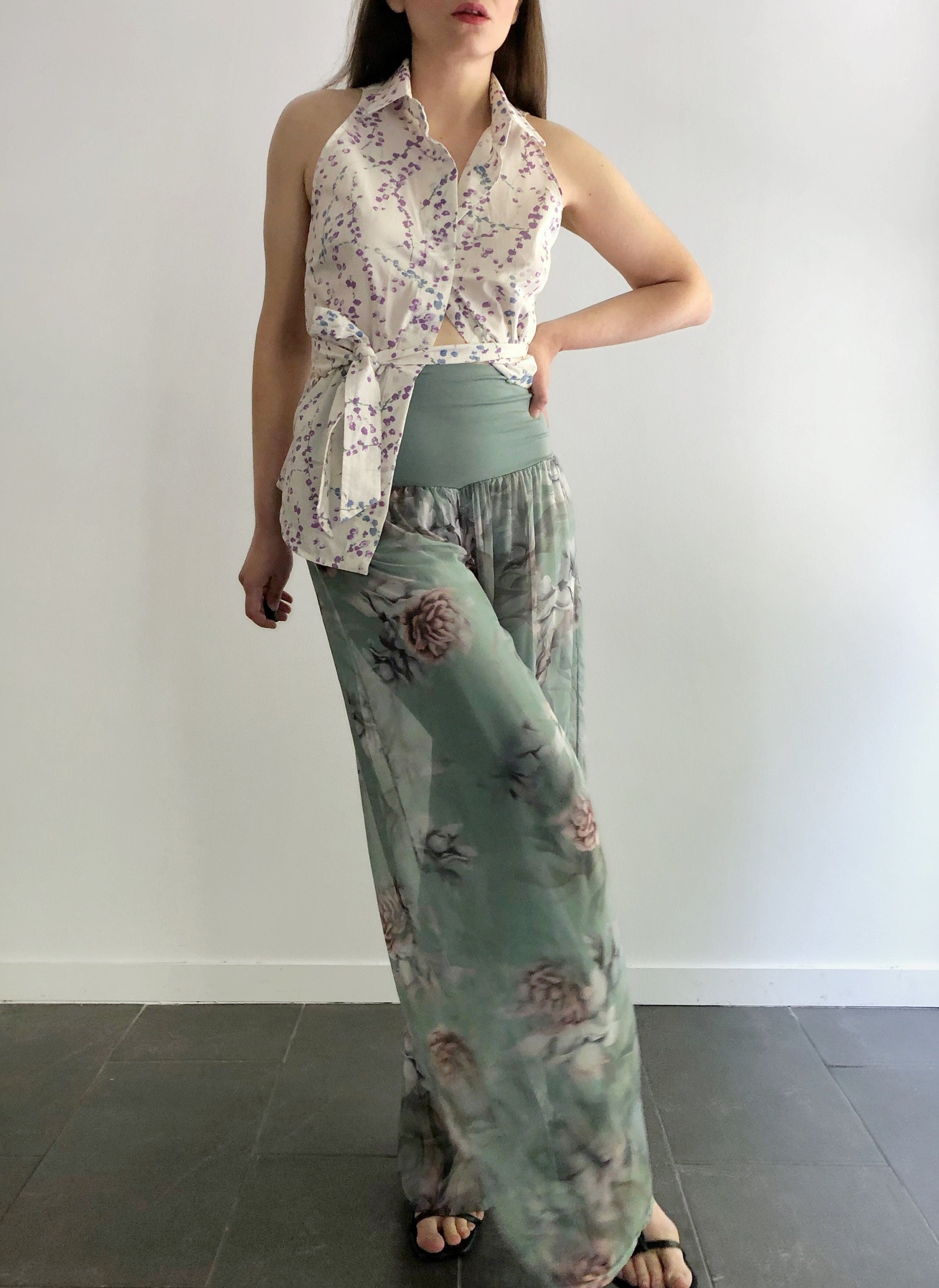 White Floral Embroidered Knit Capri Pants