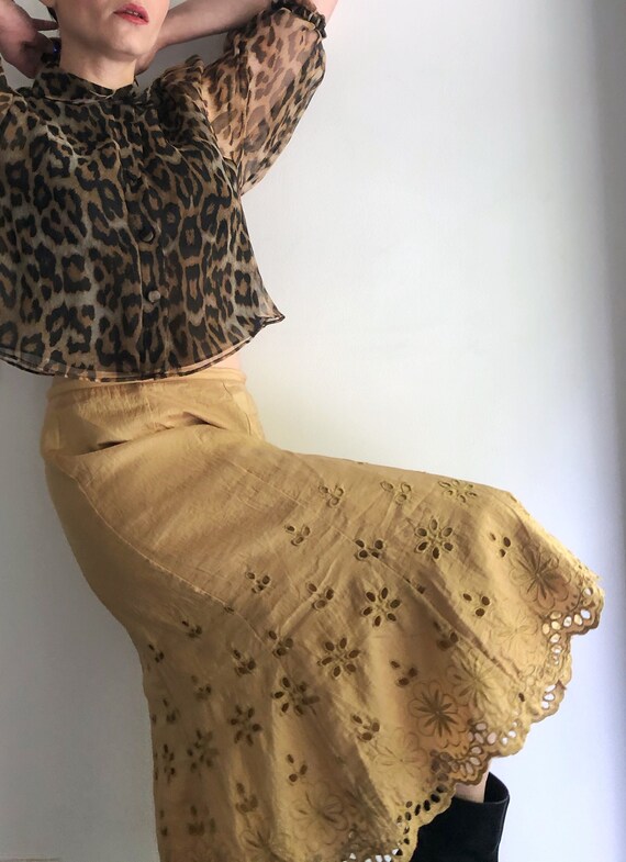 Embroidered 2025 skirt 90s