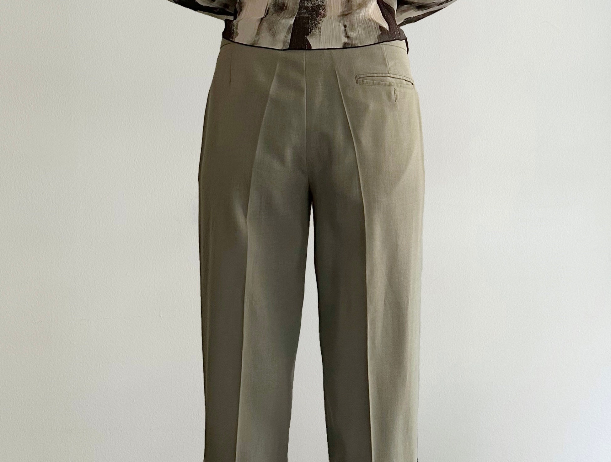 Vintage 90s Wool Grey Pant Suit, Minimalist Two Piece Set - Etsy Vintage 90s Wool Grey Pant Suit, Minimalist Two Piece Set - Etsy