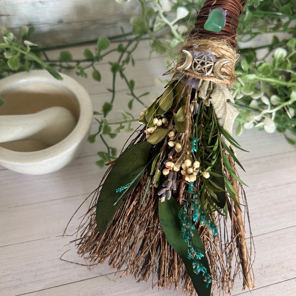 Witch Besom, Witch Broom Altar Broom Mini Cinnamon Broom Witch Decor Altar Decor, Altar Tool Witch Tool Herbal Protection Broom, Lucky Broom
