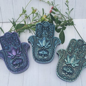 Handmade Hamsa Hand Pottery: Altar Decor, Crystal Holder