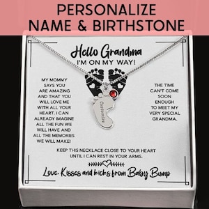Colar de cartão de mensagem da vovó, pés de bebê personalizados com pedras de aniversário, joias da vovó, anúncio de gravidez, futuro Grammy