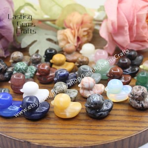 10pcs/lot 29 Kinds 1.2 inches Cute Duck Figurine Wholesales,Mini Crystal Hand Carved Animal Statue Home Deco,Healing Gemstone Crafts Gifts