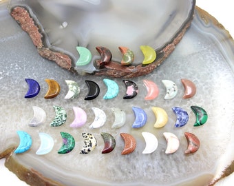 18mm Healing Crystal Moon Decor Pocket Stone,Reiki Gemstone Mini Moon Crafts,Carved Quartz Small Crescent ,Beads Bulk For DIY Jewelry Making