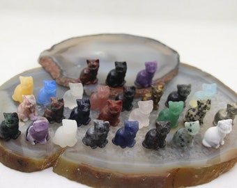 1.3 inches Hand carved Mini Cat Figurine Home Decor,Natural Stone Cute Cat Statue,Healing Crystal,Reiki Quartz Animal Sculpture Crafts,Gifts