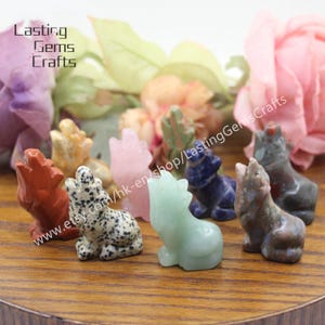 Natural Gemstone Hand Carved Wolf Figurine,Healing Quartz Carving Wolf Reiki,Raw Crystal Animals Totem,Home Decoration,Religious Belief