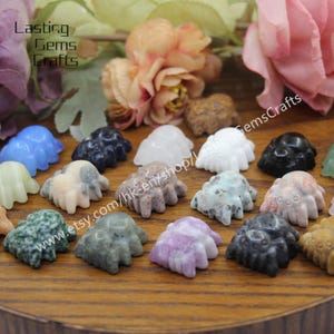10pcs/lot 1.2 Inch Natural Gemstone Hand Carved Spider Figurine Wholesales,Healing Crystal Araneid Statue,Animal Carving Home Decor Gifts