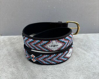 Ceinture masaï, ceinture en cuir, ceinture perlée, ceinture faite main, ceinture en cuir perlée maasaï, ceinture africaine de perles, ceinture pour homme, ceinture décontractée, ceinture bohème,