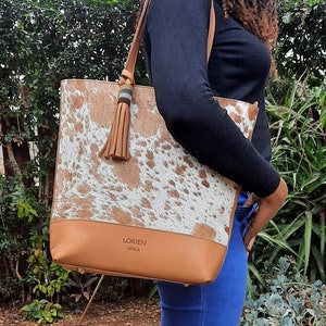 Personalized Leather Bag, Tote bag with zipper,  Brown Leather tote bag with zip, Tote bag for women, gift for her,  Handmade leather bag,