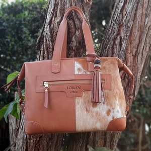 Personalized Leather Bag, Tote bag with zipper,  Brown Leather tote bag with zip, Tote bag for women, gift for her,  Handmade leather bag,