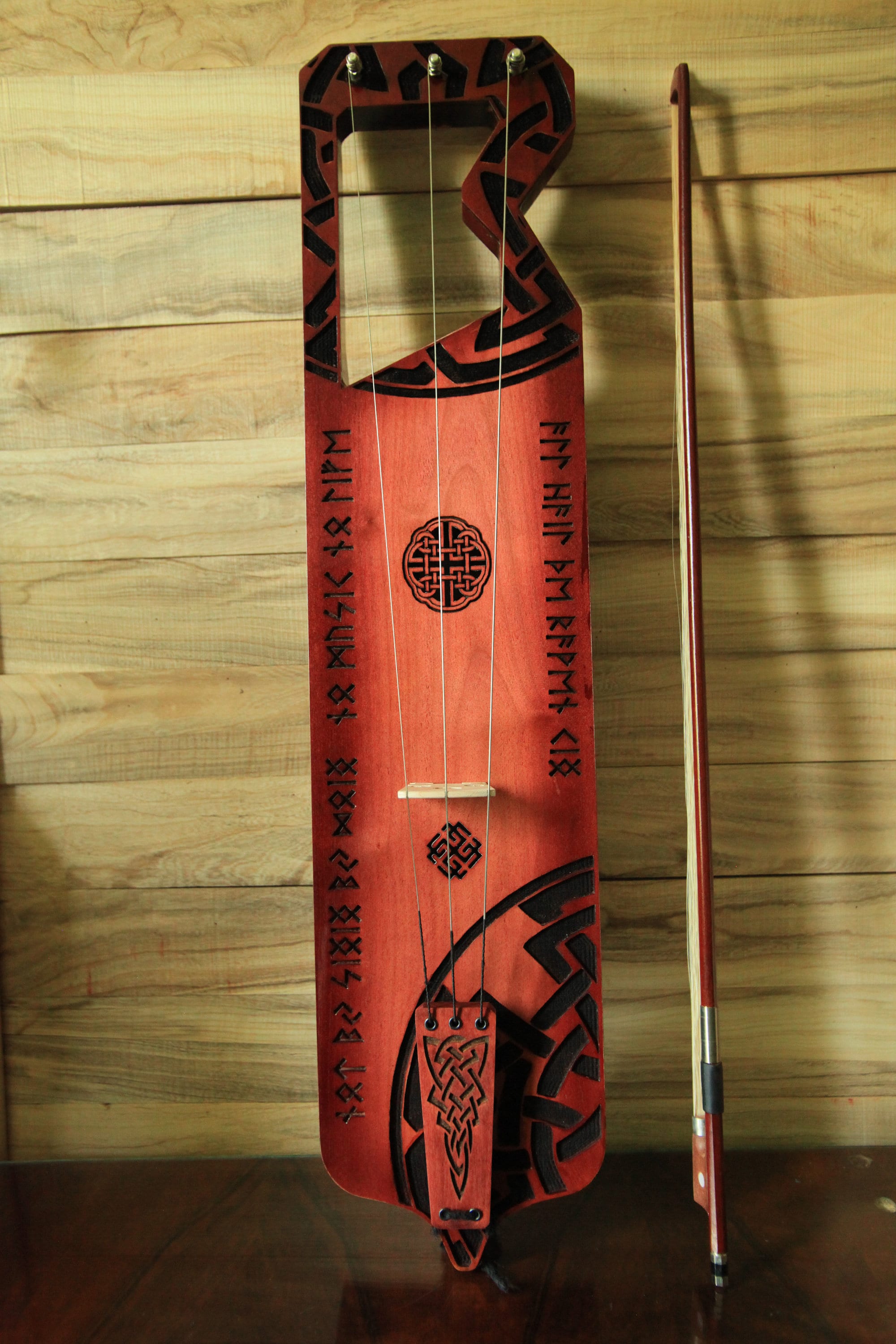 Tagelharpa King Ragnar Lothbrok. Elder Futhark Runes. Concert quality. Celtic Lyre.  Talharpa. Bowed Lyre.Original handmade. Gift for him.