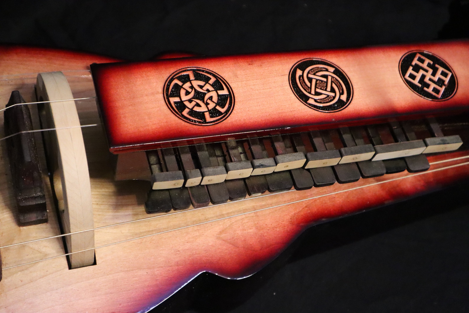 Hurdy-gurdy. Viking Age. Lyre. Chromatic. 23 Keys. 6 Strings. Original ...