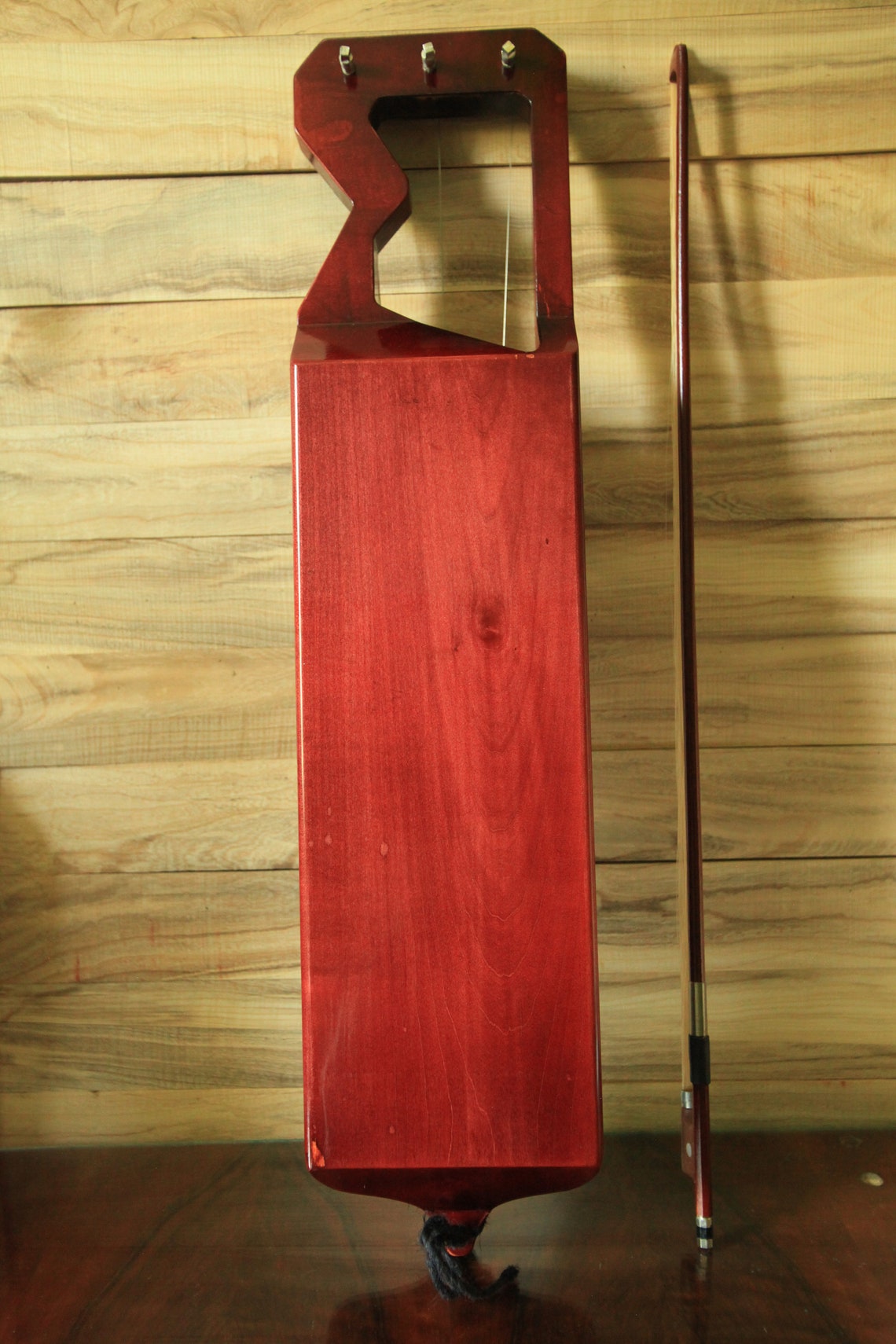 Tagelharpa King Ragnar Lothbrok. Elder Futhark Runes. Concert - Etsy