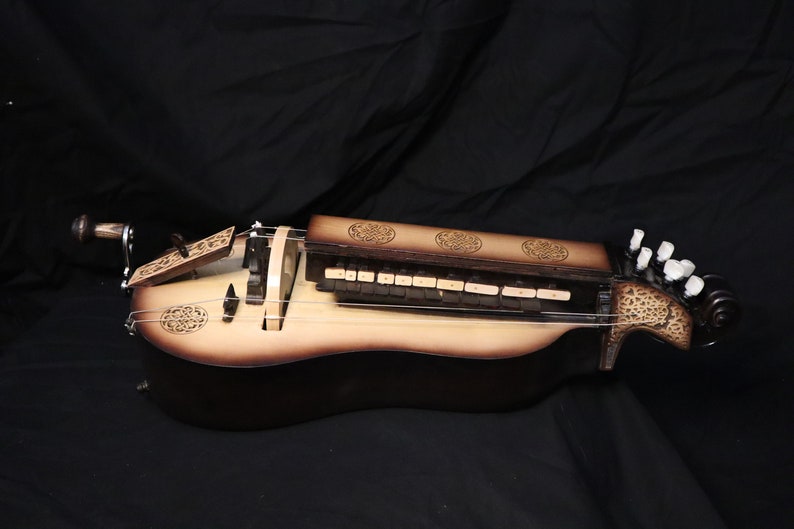Hurdy-gurdy 