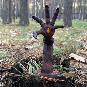 Gloom Hands Figurine – Zelda: Tears of the Kingdom Collectible Display