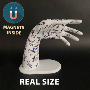 Talk To Me Hand - Horror Collectibles - Unique 3D Printed Figurine - Perfect for Horror Enthusiasts - Horror Decor - Spooky Horror Art