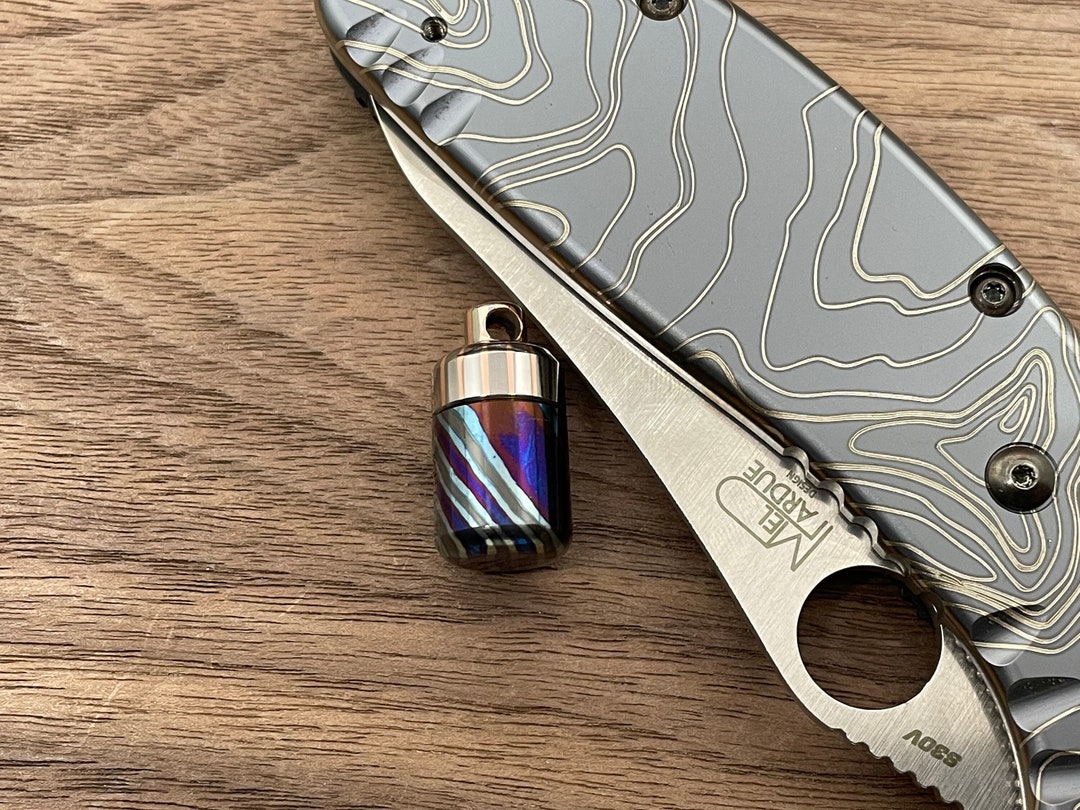 Superconductor / ZircuTi (black Timascus) Keychain Pet urns for dogs Urn necklace Urns for human ashes Pet memorial Dog MetonBoss EDC gift