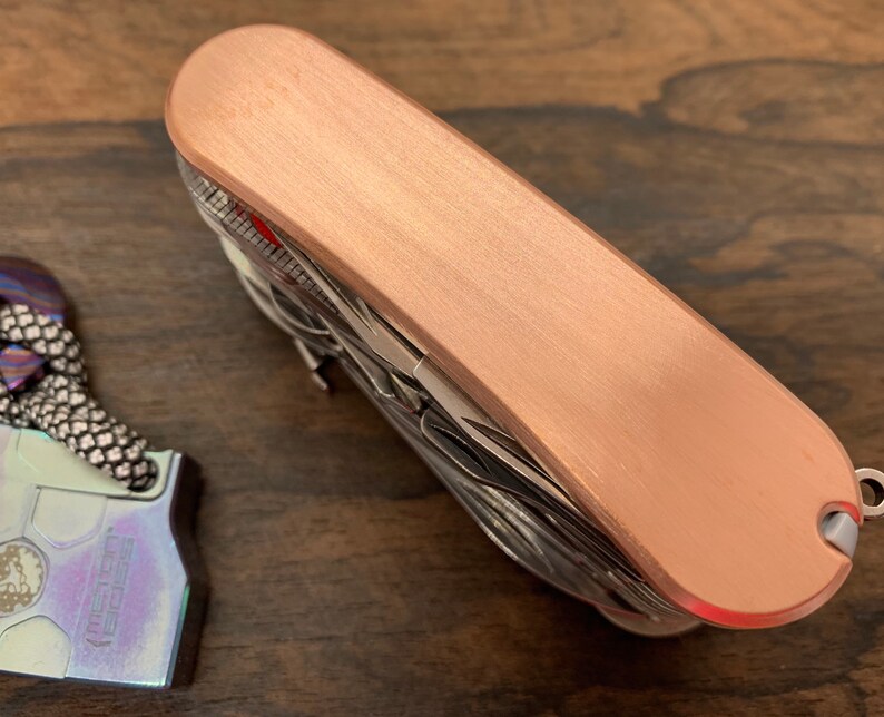 victorinox 85mm scales