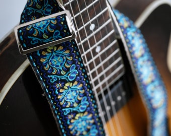 Guitar Strap – 'Kozmic Blues' Vintage Style Hootenanny Strap on Eco-Friendly Hemp Webbing