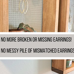No more broken or missing earrings. No messy pile of mismatching earrings. This earring holder will help you keep your earrings paired together and neatly organized.