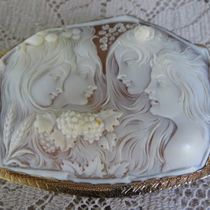 14K Gold Four Seasons Cameo Brooch - Large Cameo Pin/Pendant - Finely Carved - Fantastic Condition