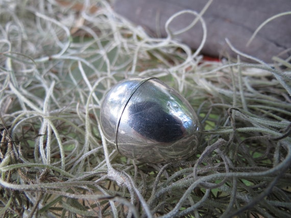 Georgian Silver Egg Vinaigrette Box - 1700s Scarce Scent Container