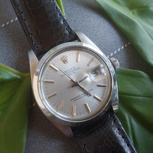 Beautiful Men&#39;s Stainless Steel Rolex Oyster Perpetual Date Wrist Watch - 34mm Silver Dial - Professionally Serviced - Great Condition