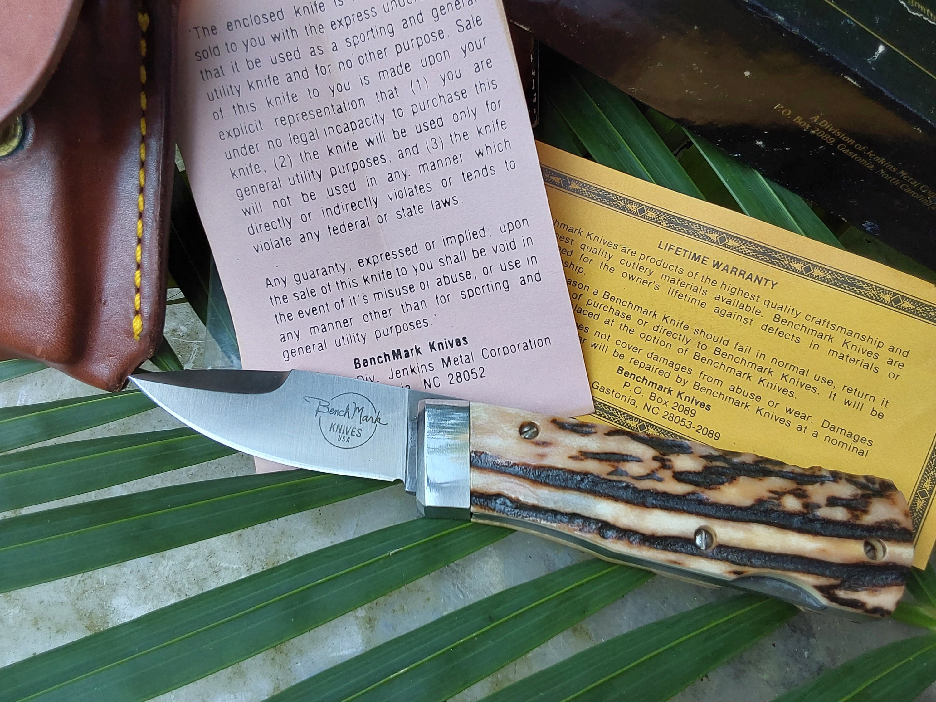 Bench Mark Stag Handle Rolox Pocket Knife - Signature of Bench Mark Stag Handle Rolox Pocket Knife - Signature of