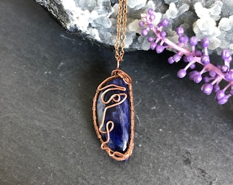 Sodalite ‘face’ pendant wrapped in copper comes with Labradorite accented long copper chain with 2 adjustable lengths.