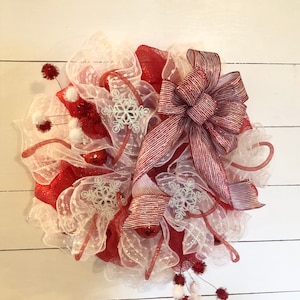 Christmas wreath, snowflake wreath, holiday wreath, snow wreath, Christmas wreath for front door, Christmas decor, holiday decor, Christmas