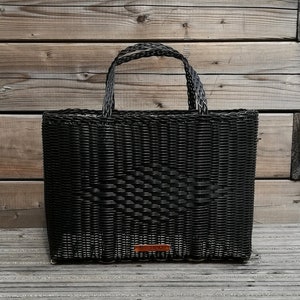 Large black tote bag, handwoven from recycle plastic, strong and durable, perfect as a shopper bag or beach bag, boho style, market bag