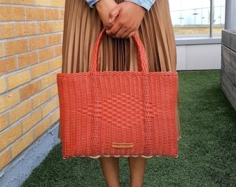 Large tote bag, handwoven from recycle plastic, strong and durable bag, perfect as a shopper bag or beach bag, boho style, market bag, boho