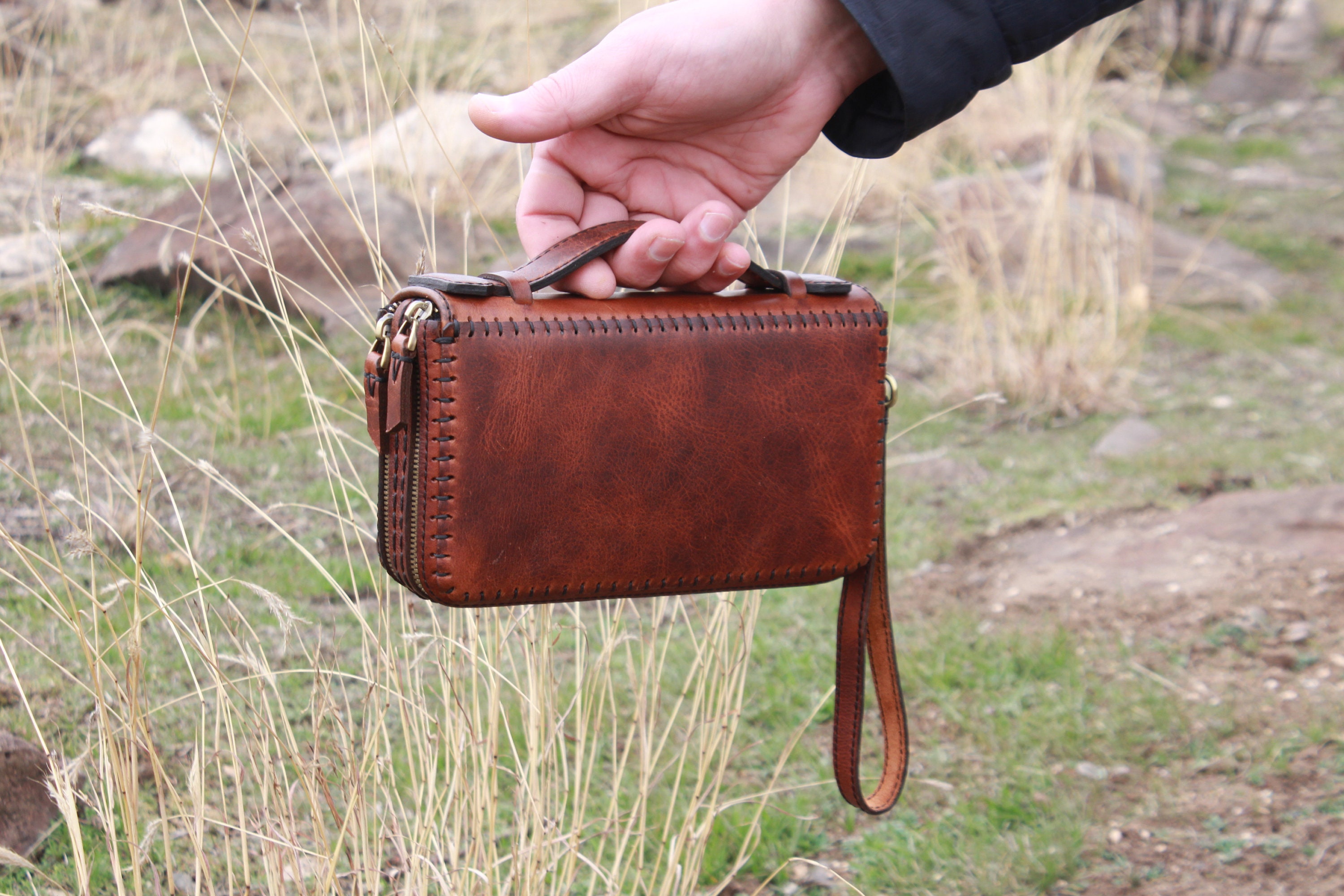 Fashion Mens Genuine Clutch Bag Zipper Leather Wallet - BROWN