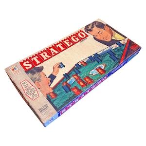 Stratego Board Game Milton Bradley 1970 – Vintage Strategy Classic