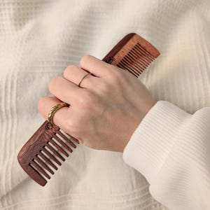 PRÉCOMMANDES Peigne Acupression en Bois / doula, accouchement, grossesse, sage-femme, naissance, enfantement, naturel, soulagement douleur,