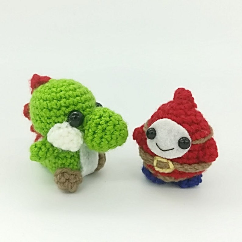 Yoshi with egg plush/keychain chibi plushie amigurumi handmade | Etsy