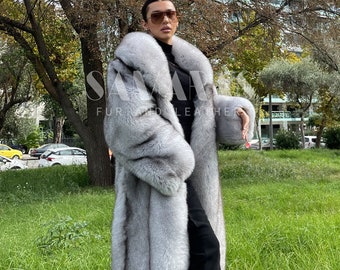 贅沢な天然ブルーフォックスファージャケット/コート、全皮と襟付き