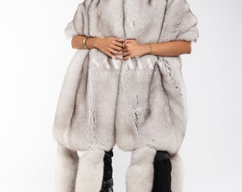 Luxus Double Face Blaufuchs und weisser Rex Boa-Cape mit Schwänzen, Fuchs Umhang